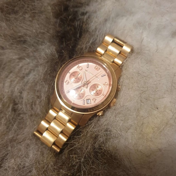 Michael Kors Jewelry - Michael Kors Watch